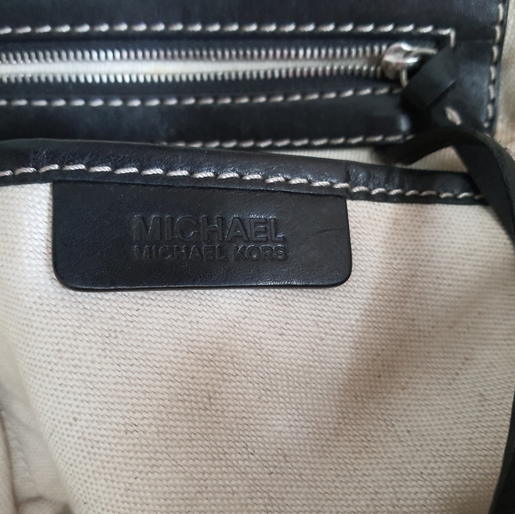 Michael Kors Astor satchel bag - Picture 5 of 6